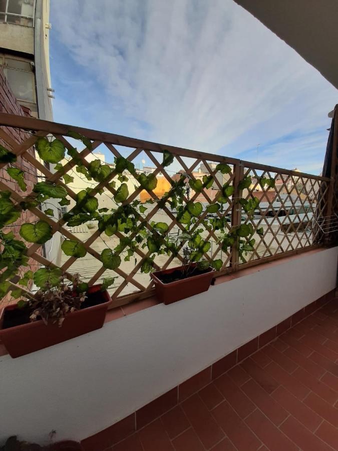 Nur Apartment Terrassa Ngoại thất bức ảnh