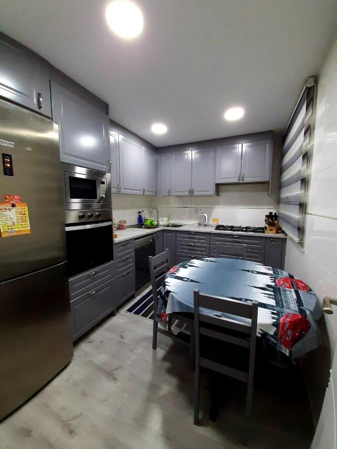 Nur Apartment Terrassa Ngoại thất bức ảnh