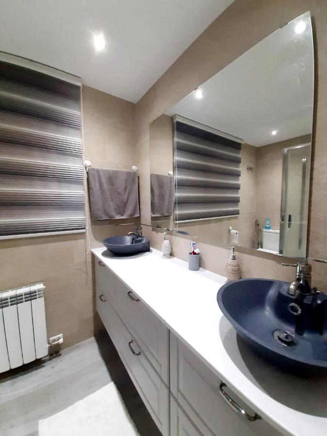 Nur Apartment Terrassa Ngoại thất bức ảnh